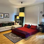 Cozy Coastal Stay, Near Nature